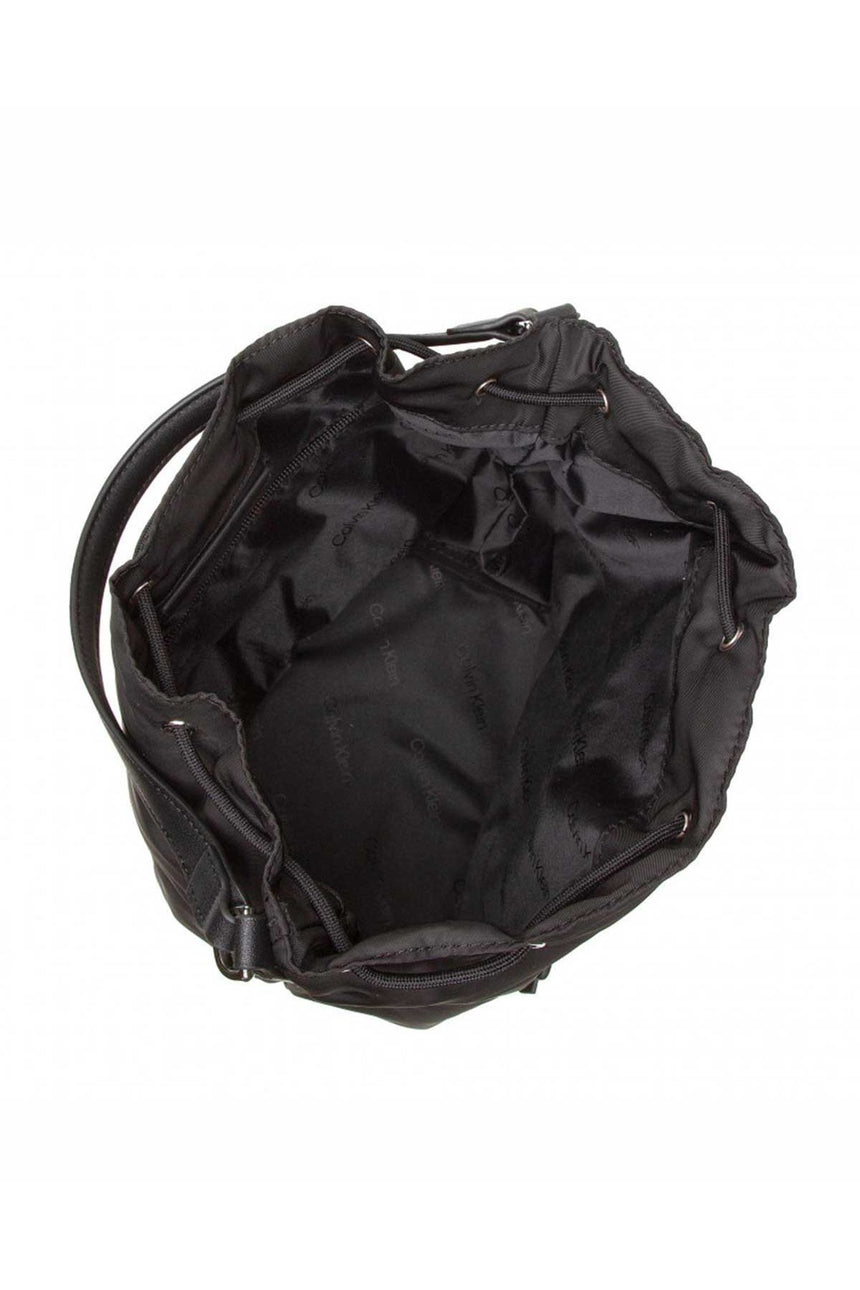 Calvin Klein Ck Essential Bucket Bag Kadın Kol Çantası CK Black