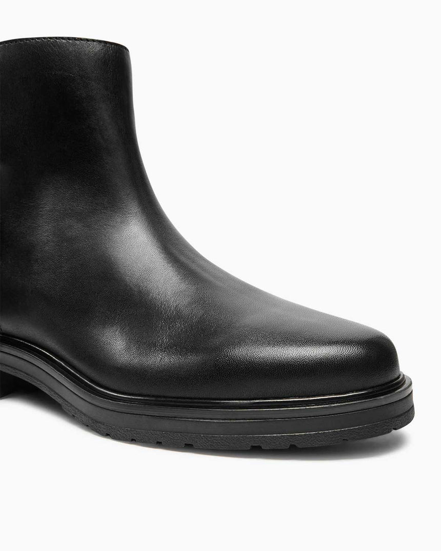 Tommy Hilfiger Logo Leather Chelsea Low Boots