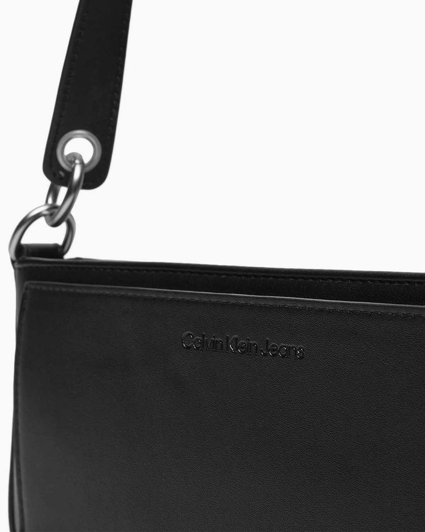 Calvin Klein Sculpted Shoulder Pouch Omuz Çantası Black