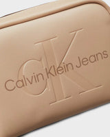 Calvin Klein Sculpted Camera Bag Çapraz Askılı Çanta