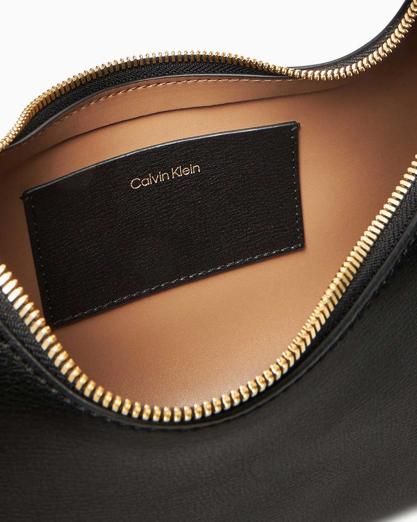 Calvin Klein Foil Logo Kadın Omuz Çantası Black/Toasted Coconut
