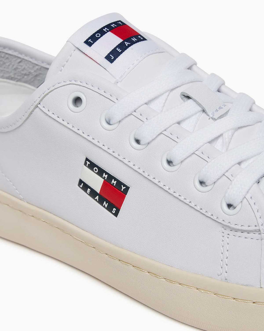 Tommy Hilfiger Gillian Ultra Hafif Kadın Kort Sneaker White