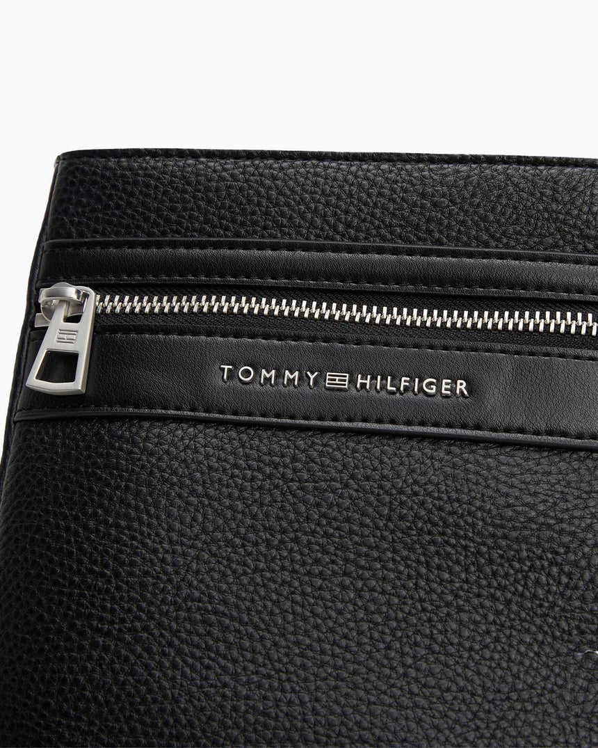Tommy Hilfiger Central Mini Çapraz Askılı Çanta Black