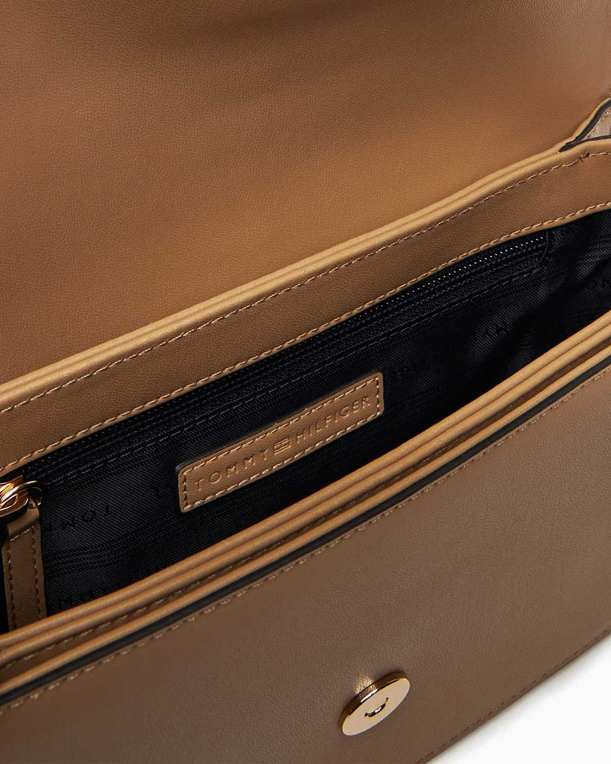 Tommy Hilfiger Libre Kadın Kapaklı Çapraz Askılı Çanta Safari Canvas