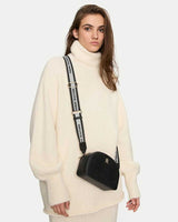 Tommy Hilfiger Fresh Çapraz Askılı Çanta