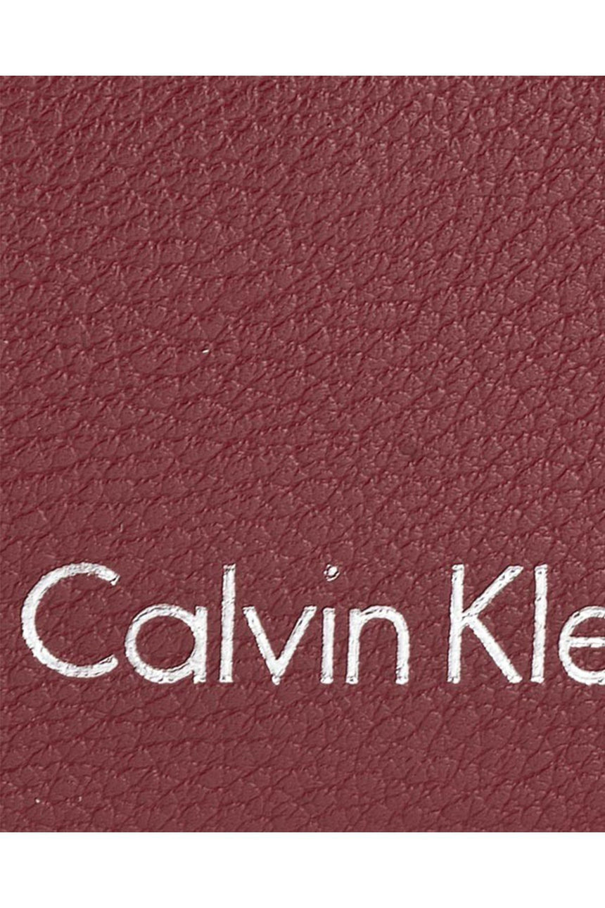 Calvin Klein Luna Small Çapraz Askılı Kadın Çantası Fig