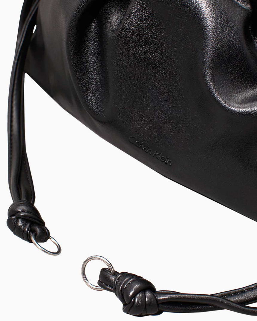 Calvin Klein Ew Pu Kadın Çapraz Askılı Çanta Black