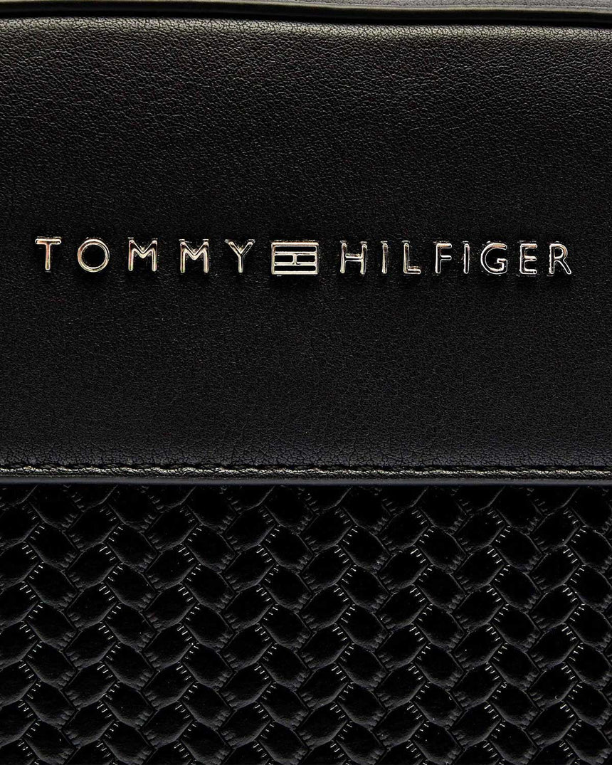 Tommy Hilfiger Örgü Desenli Erkek Muhabir Çapraz Askılı Çanta Black