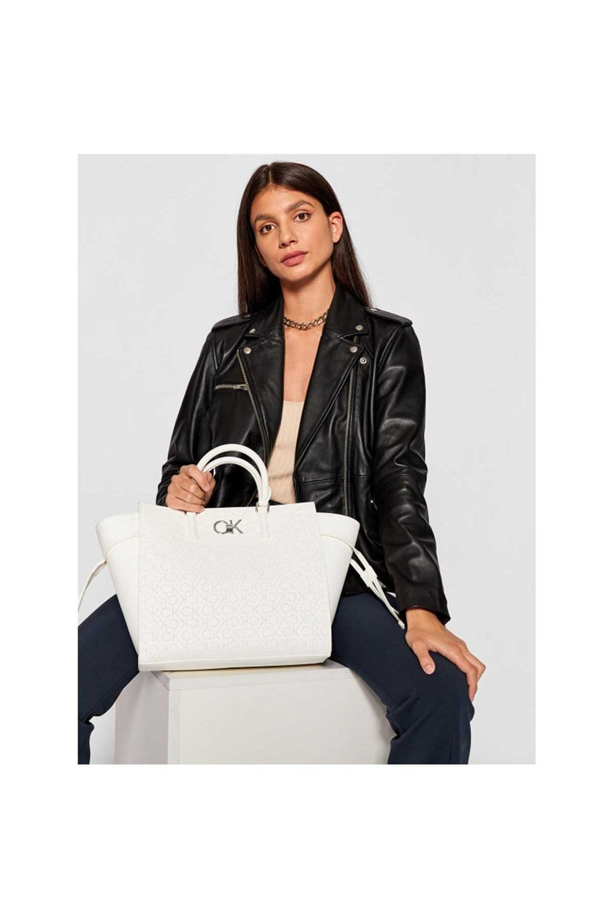 Calvin Klein Re-Lock Drawstring Tote Bag Perf Kadın Omuz Çantası Ck White